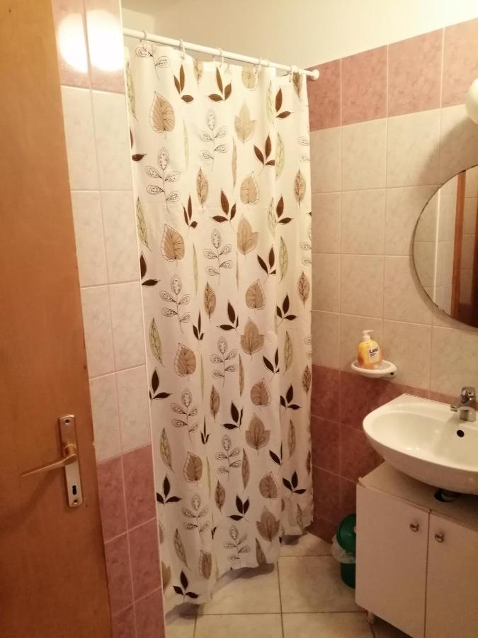 Hajdúszoboszló Apartman Pavai מראה חיצוני תמונה