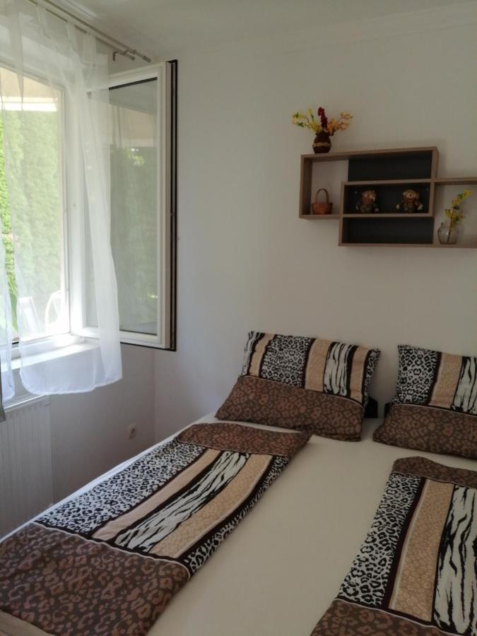 Hajdúszoboszló Apartman Pavai מראה חיצוני תמונה