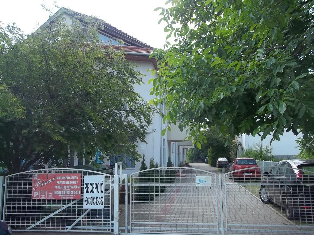 Hajdúszoboszló Apartman Pavai מראה חיצוני תמונה
